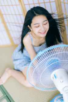 情趣色诱视频
